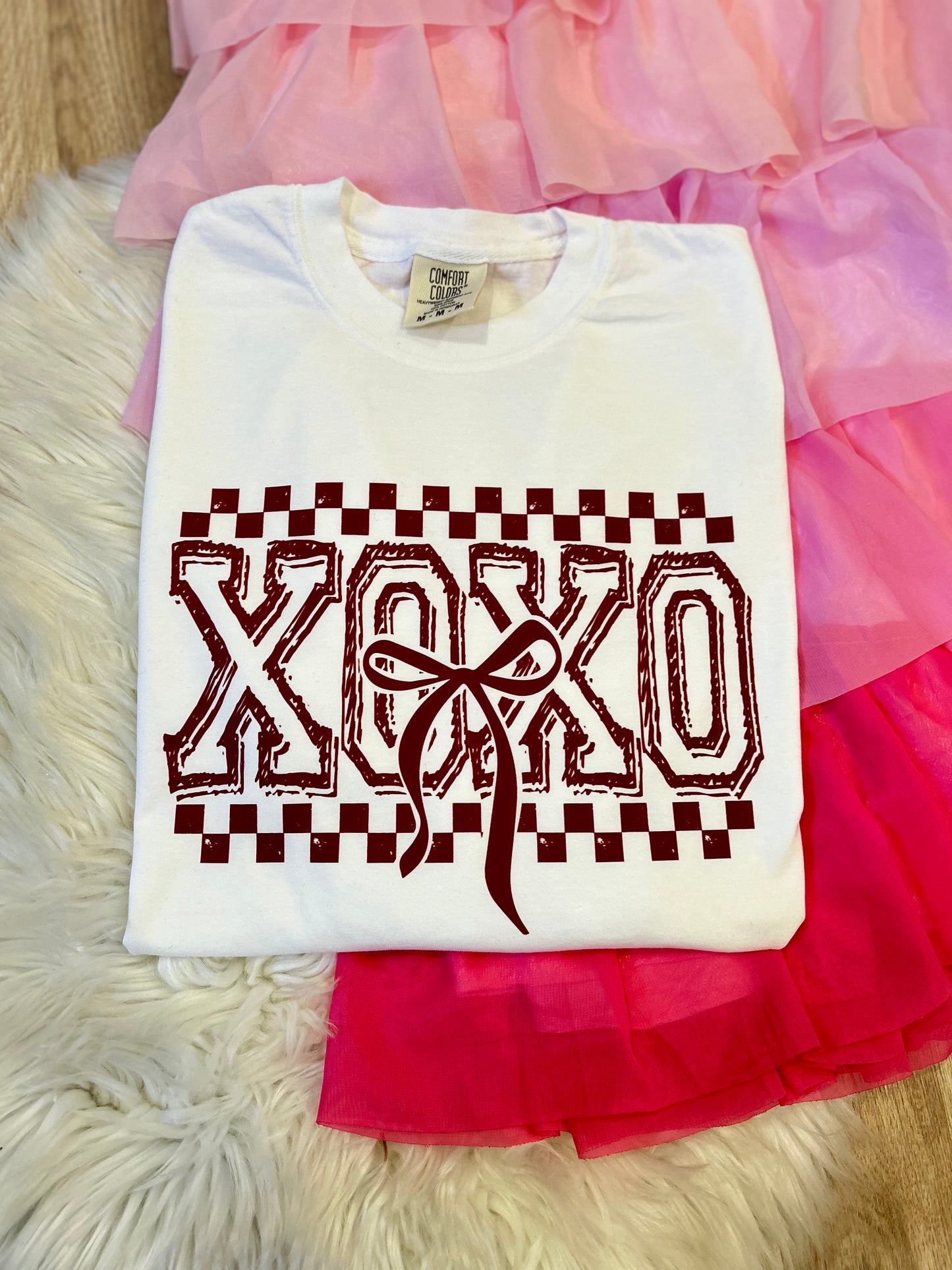 Checkered XOXO w/ bow T-Shirt