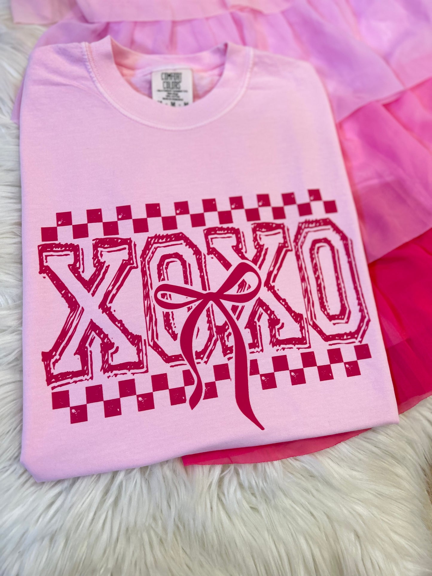 Checkered XOXO w/ bow T-Shirt